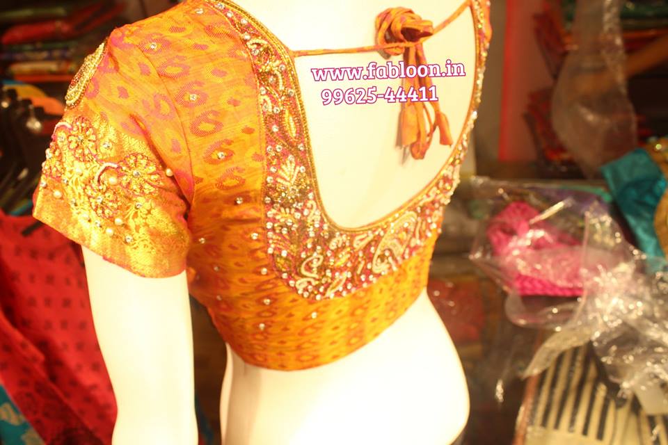Discussion on this topic: Blouse back neck designs with stone work, blouse-back-neck-designs-with-stone-work/ Communication on this topic: Blouse back neck designs with stone work, blouse-back-neck-designs-with-stone-work/
