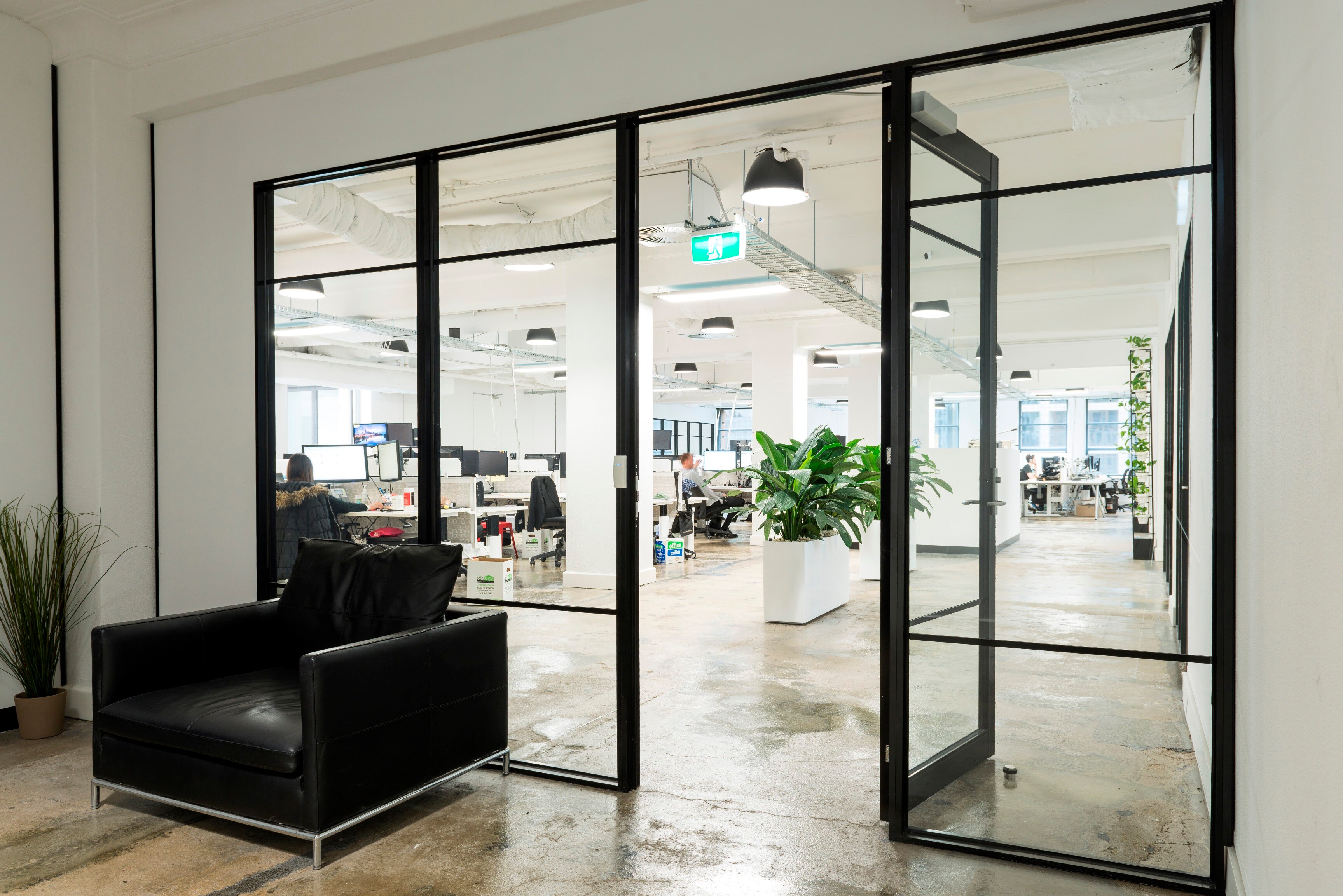 Hamza Traders In Chennai Best Aluminium Partition Contractor Checking Delivery Availability