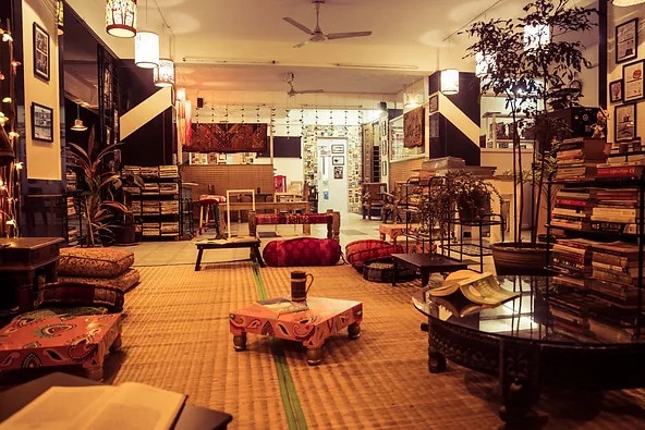 about-cover-bg image