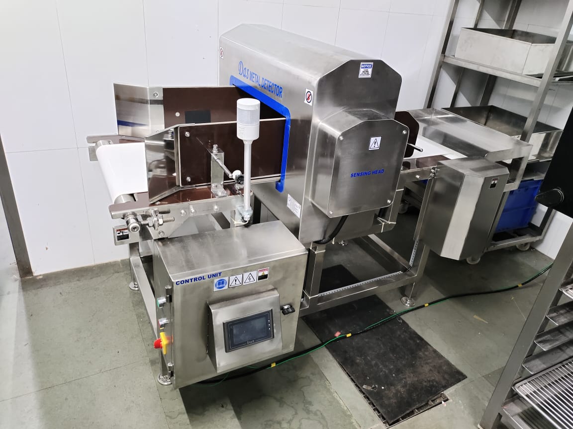 Conveyor Metal Detec