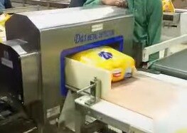 Conveyor Metal Detec