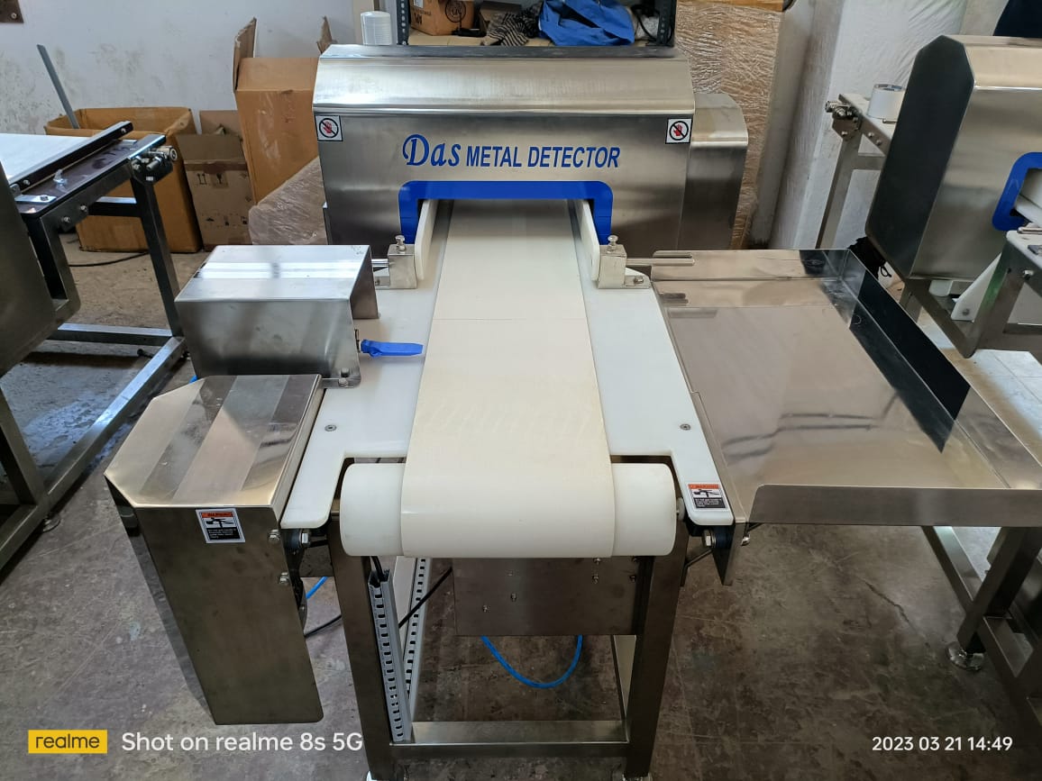 Conveyor Metal Detec
