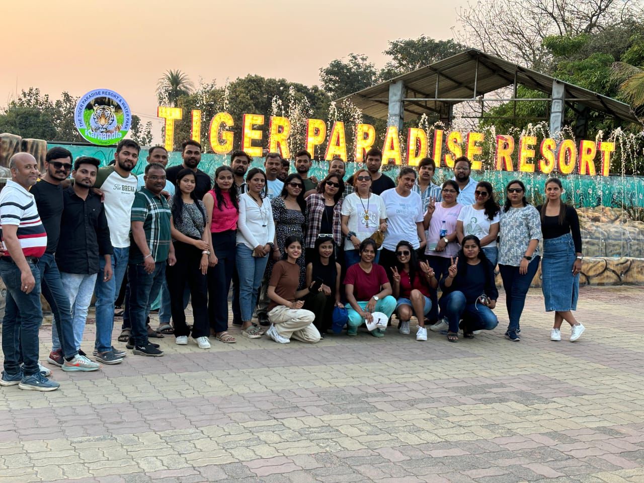 about-cover-bg image