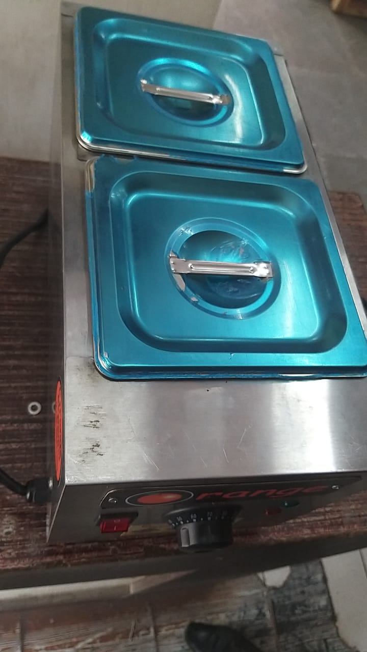 choc melter 1+1.jpeg