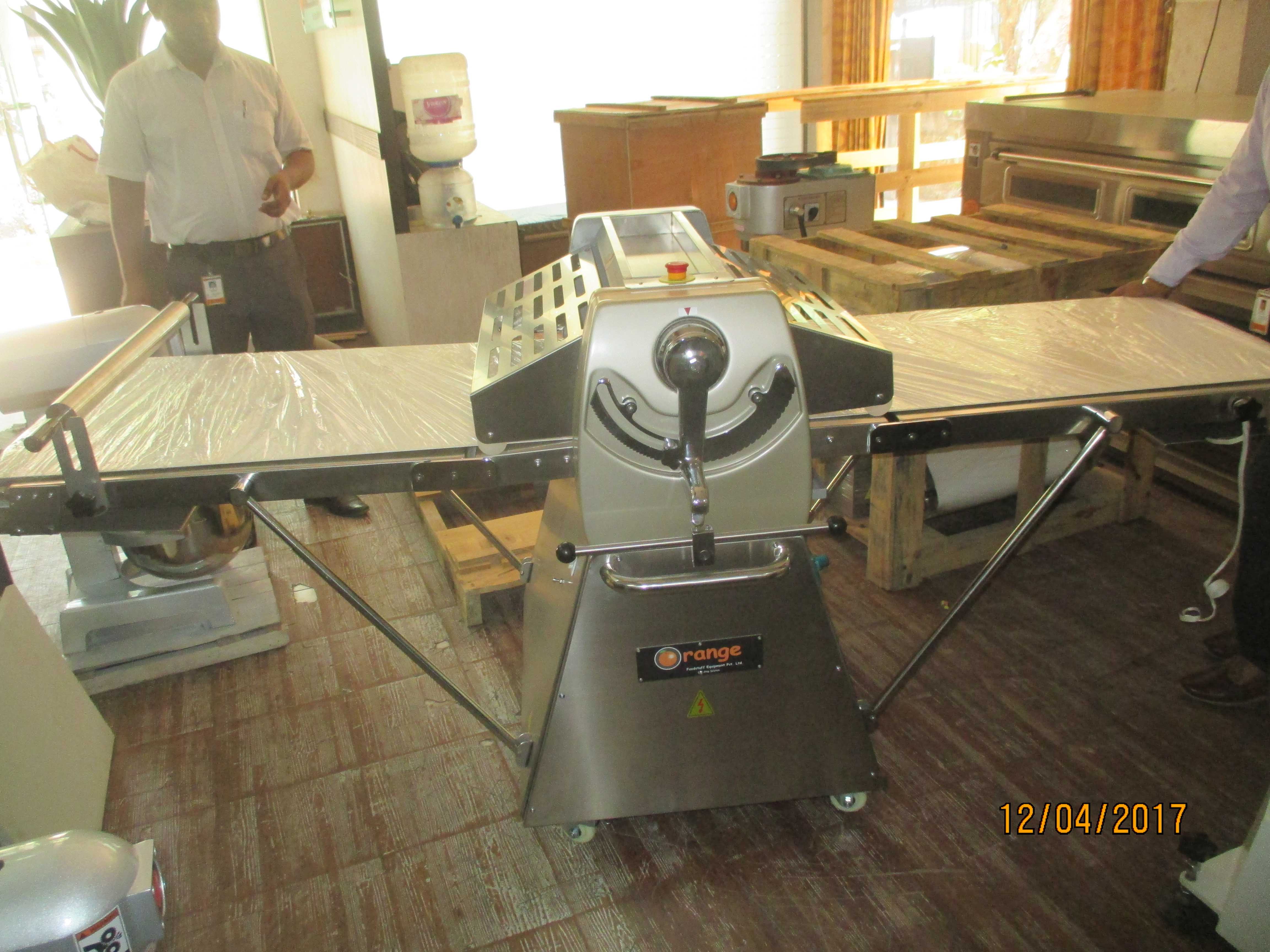 Dough Sheeter (SS).J