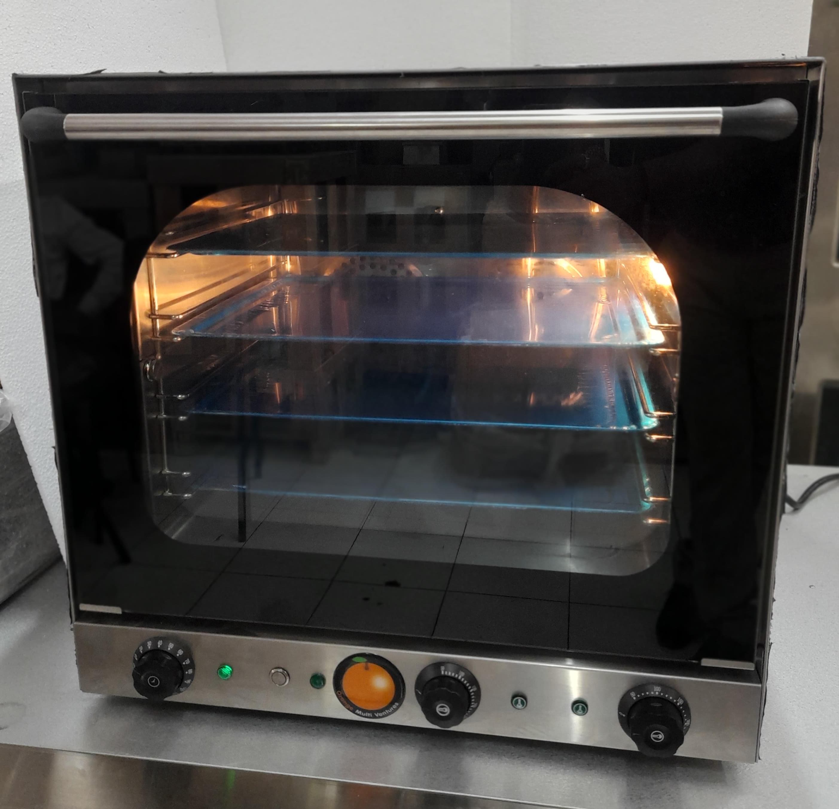 Conv Oven 4 tray.jpe