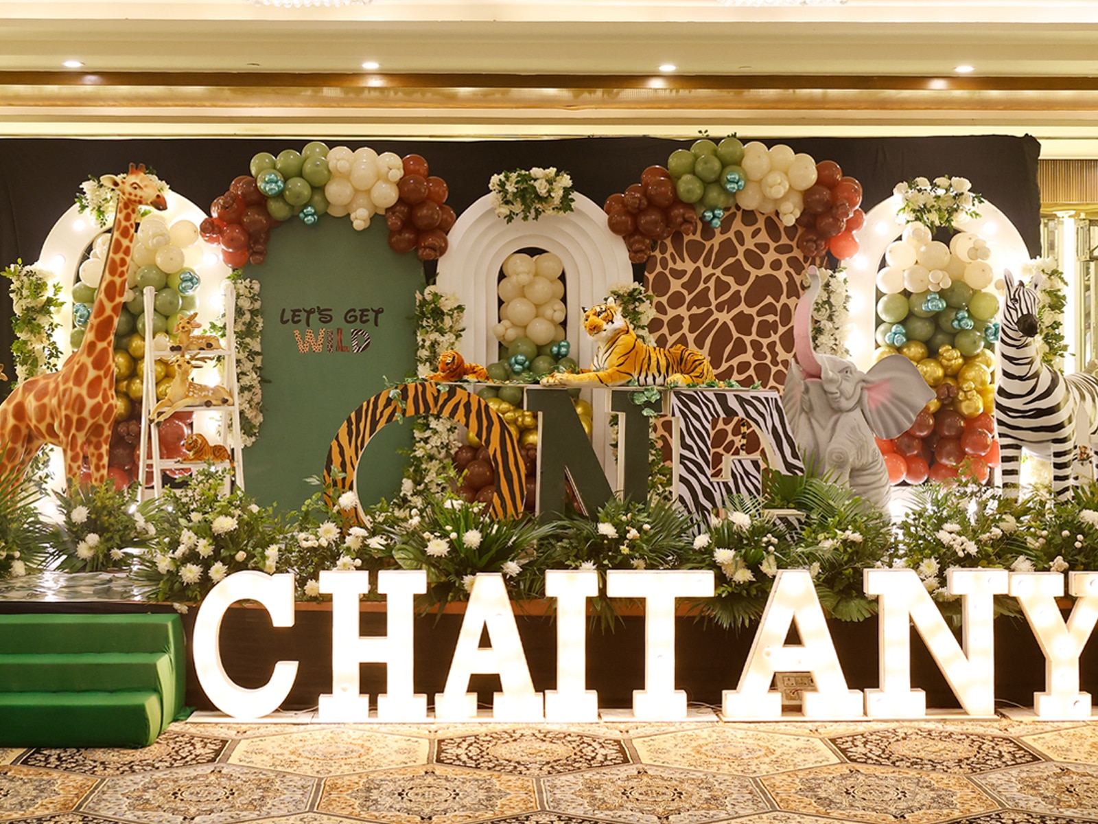 about-cover-bg image