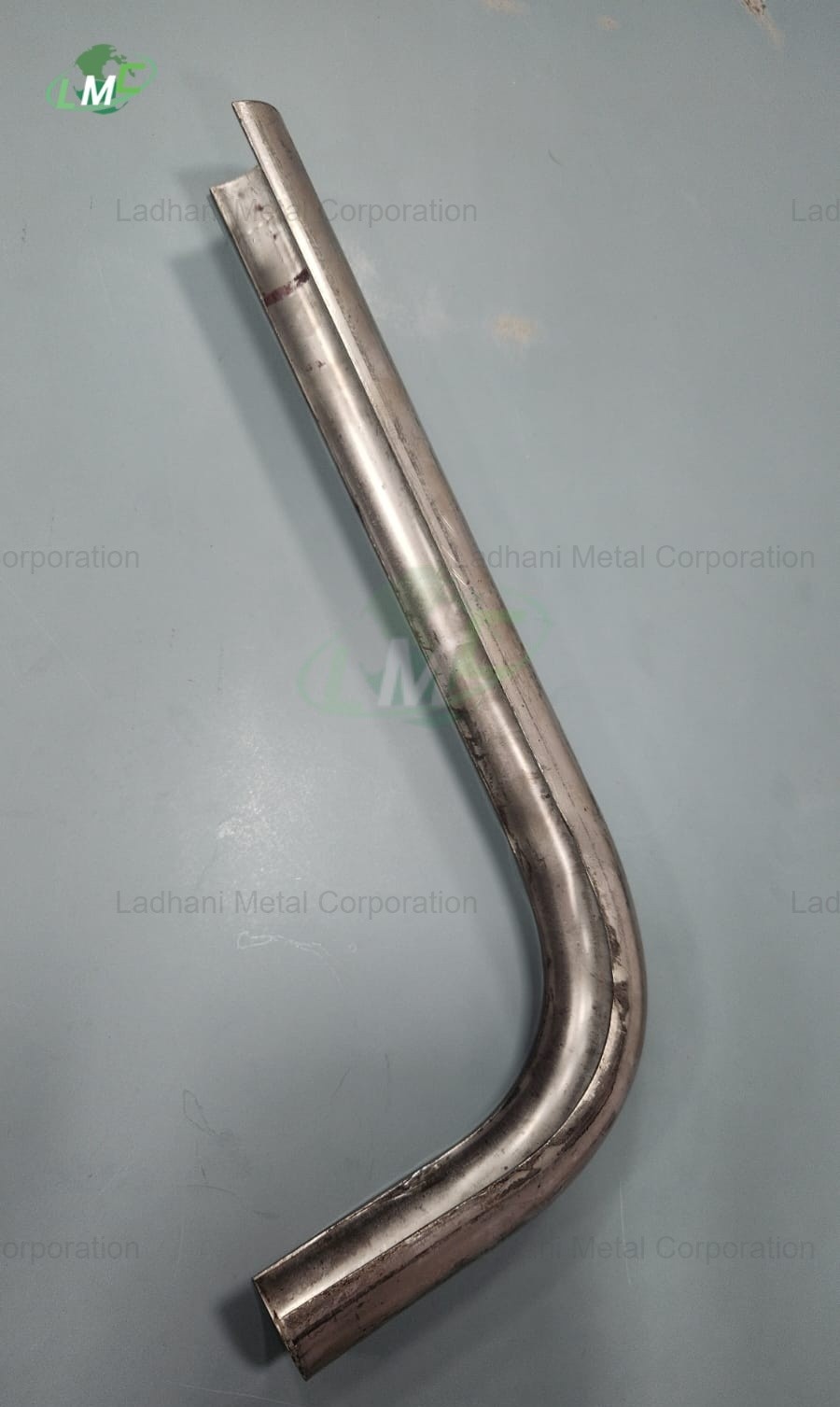 half round tube shie