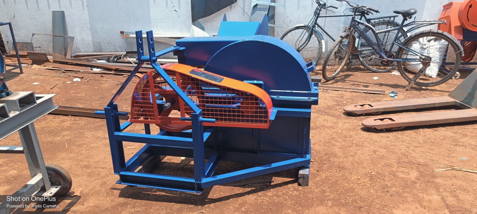 24Hp Tractor operate