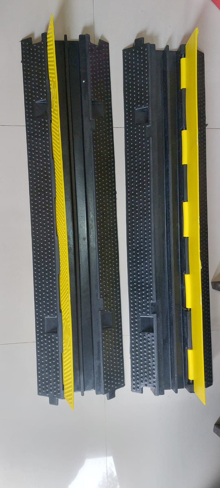 2 Channel Rubber Bas