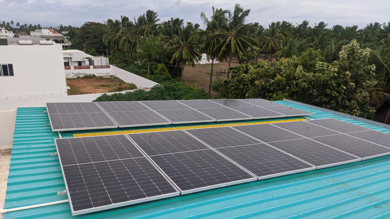 about-cover-bg image