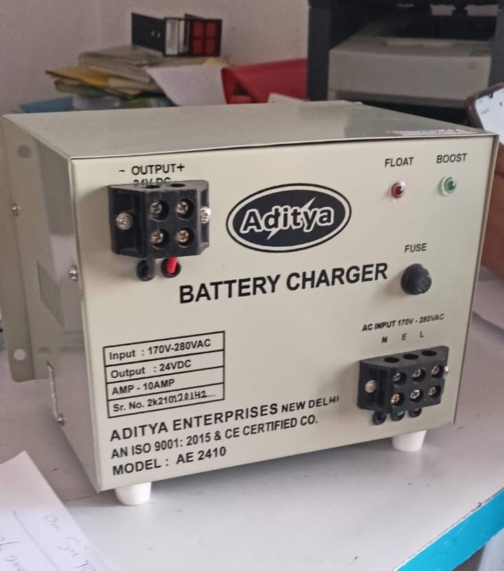 CVCC BATTERY CHARGER