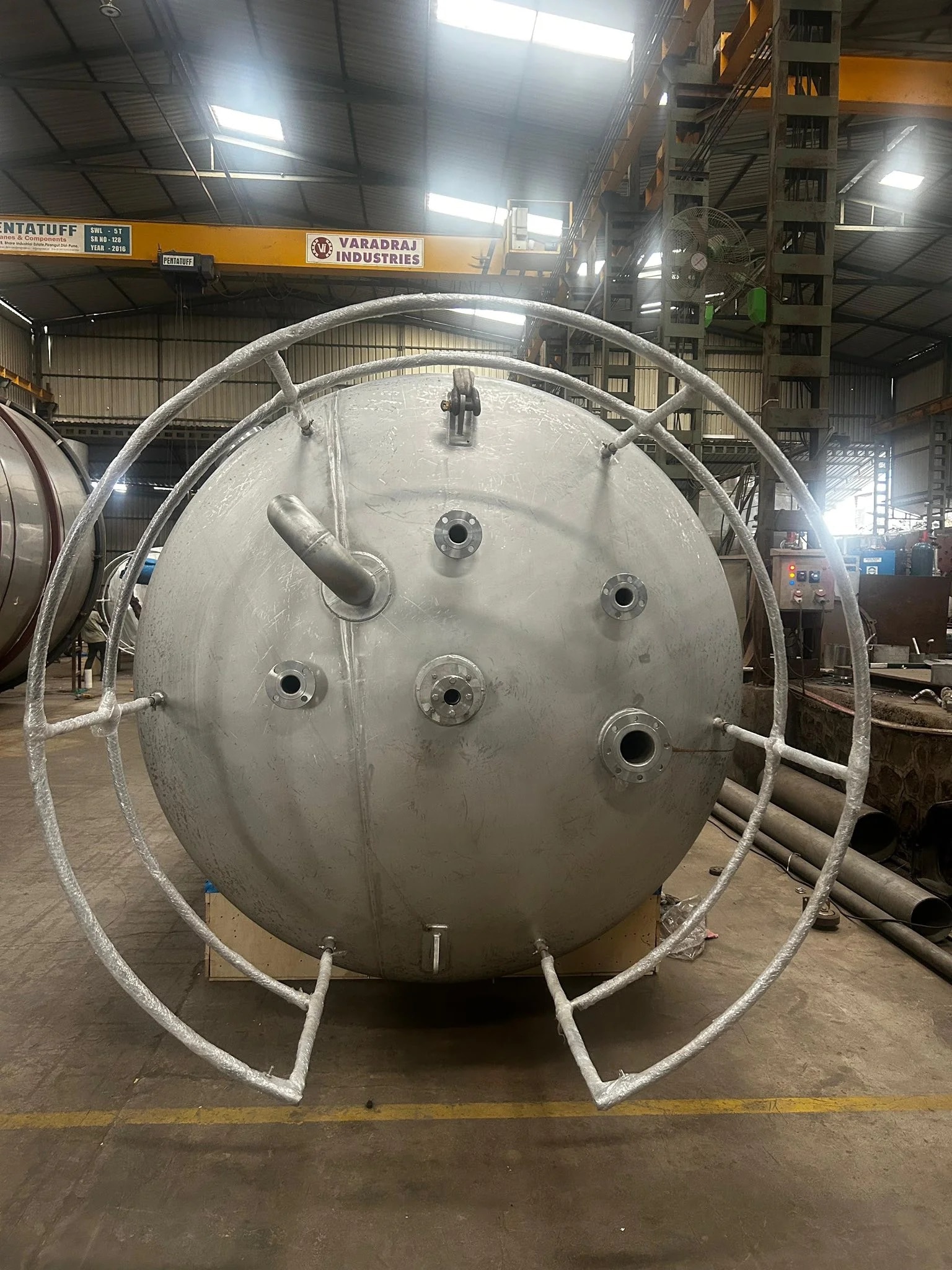 646272409_1461150156