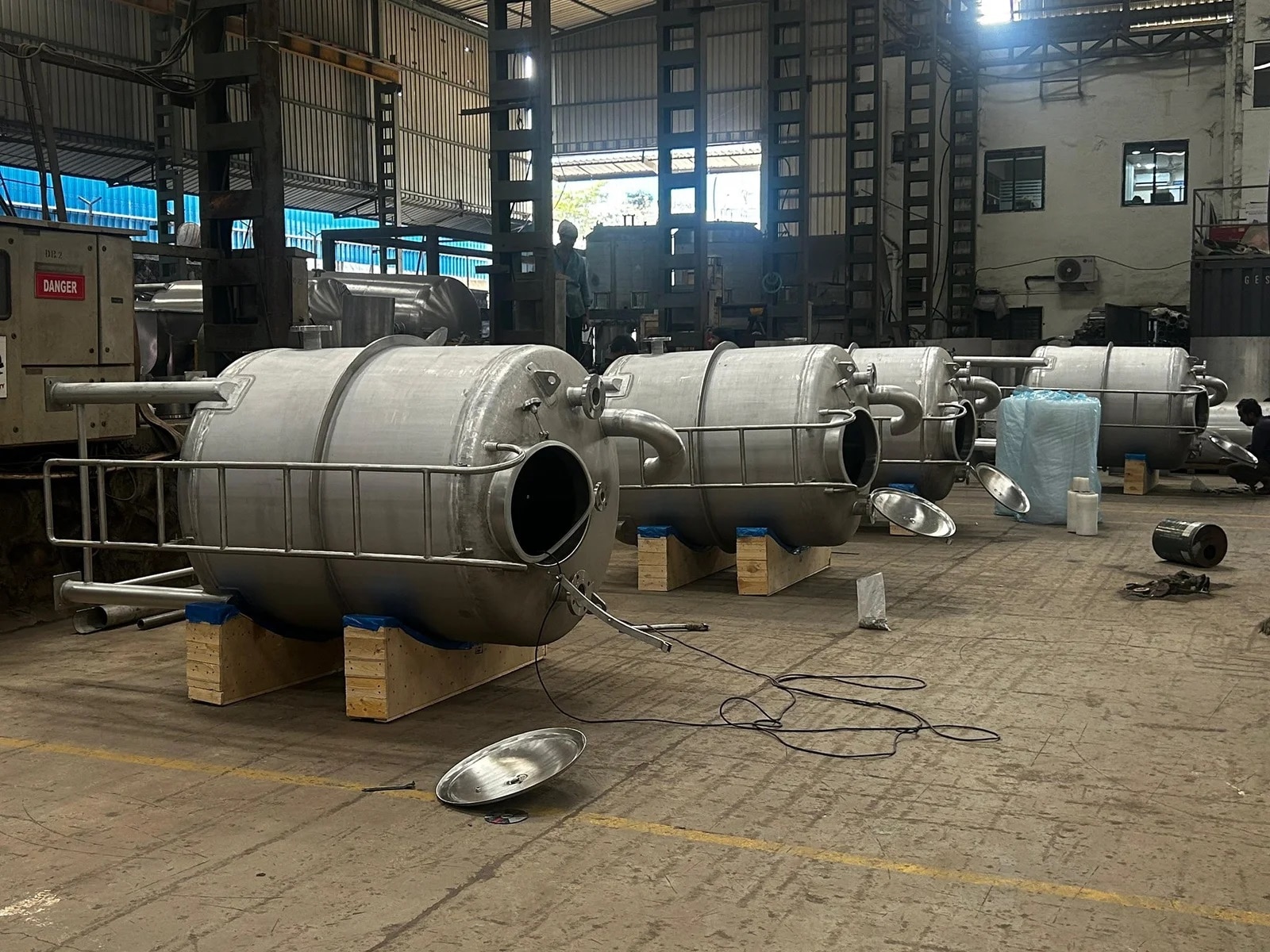 647210445_1461149746