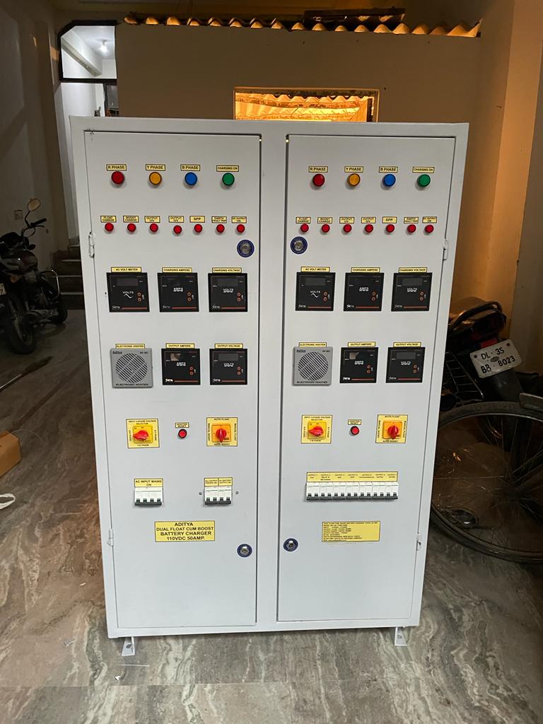 BATTERY CHARGER IMAG