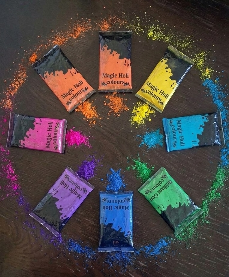 color pouch1 .png