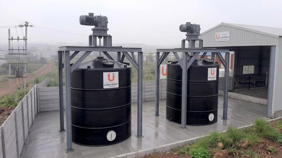 HDPE reactor .jpg