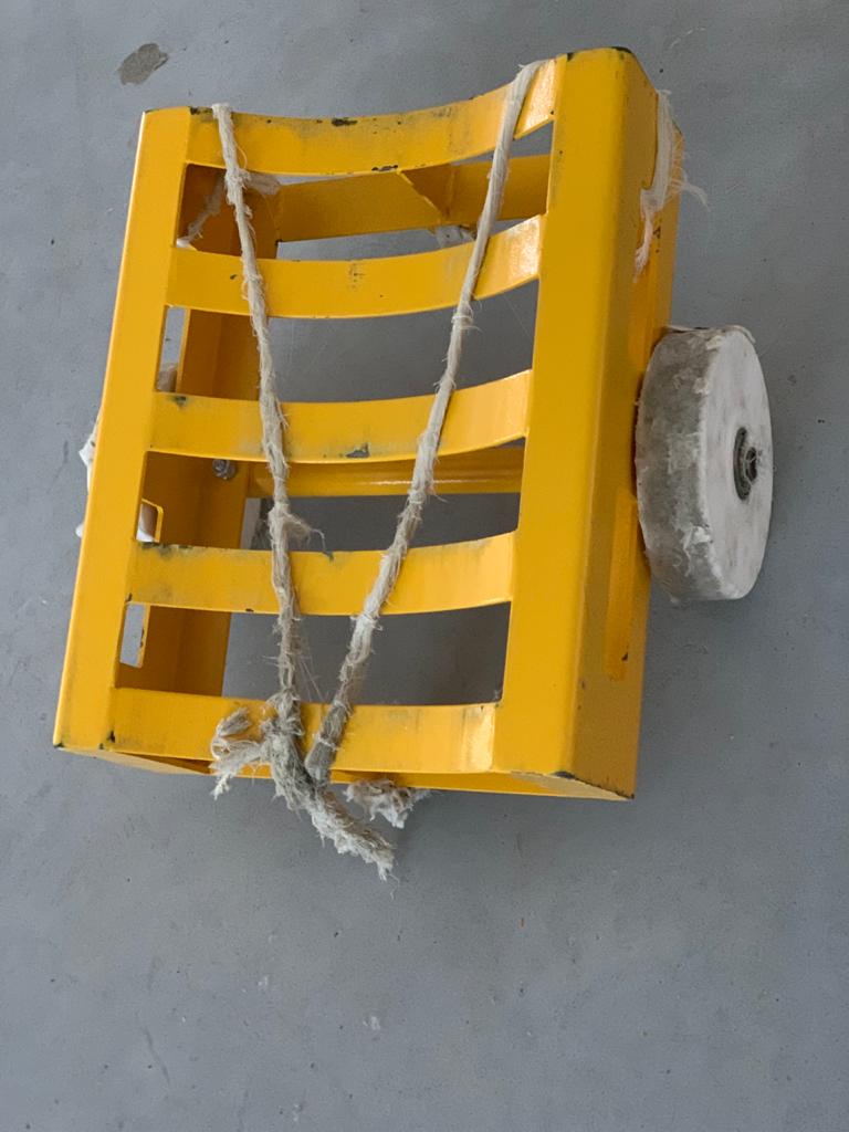 Cloth Roll Doffing T