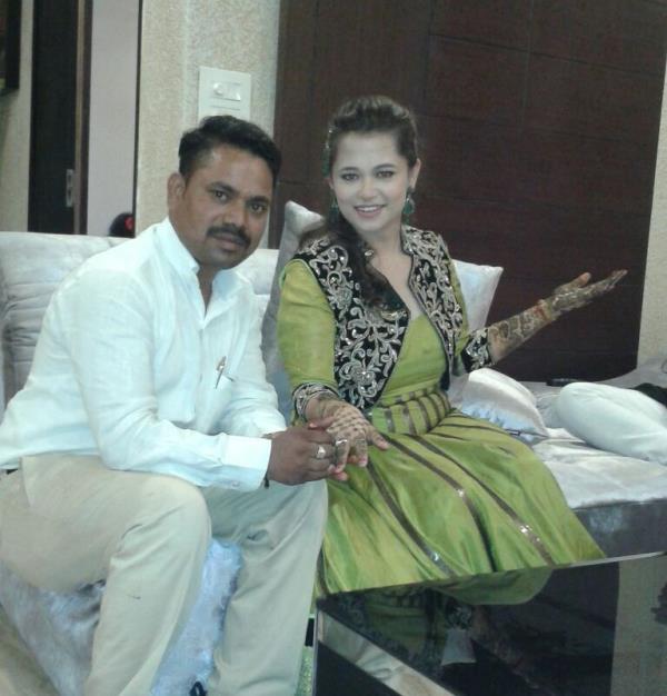 Anuj Mehandi Artist @ 9811389211