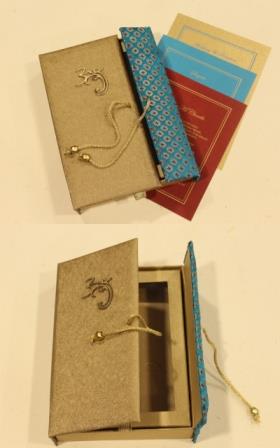 Deckle Edge