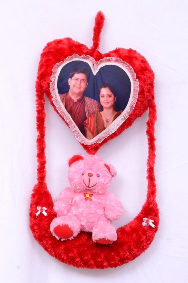 A World of Gifts, Gifts For U