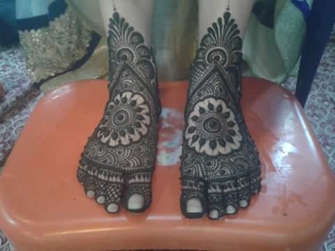 Anuj Mehandi Artist @ 9811389211
