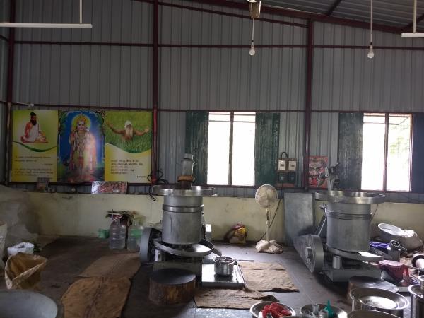 PONNI MARACHEKKU- 08030101833