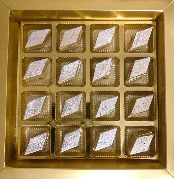 Rashi's Fudge-Home Made Gourmet Sweets