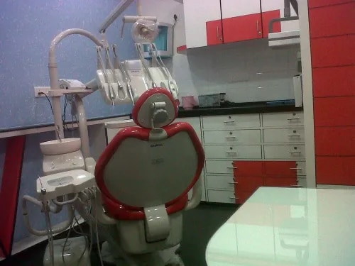Dr. Jain's Multispeciality Dental Clinic image