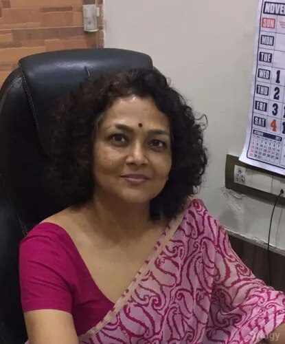 Dr.Vinisha Abhale -Obs & Gynaecologist image