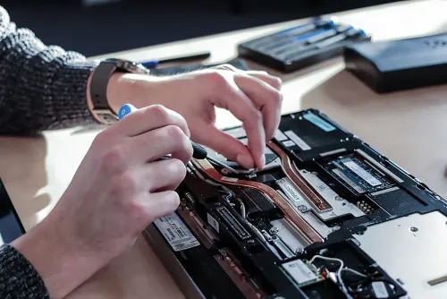 Laptop Plus - Complete Laptop Service & Rental image