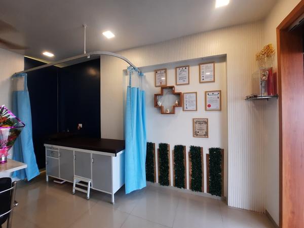 Soham Orthopaedic and General health clinic gallery