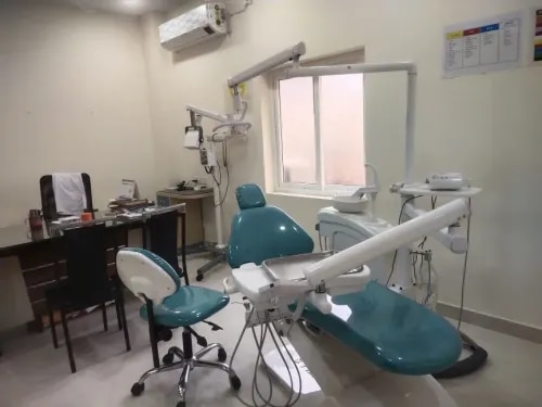 Dr Nidhi's Multispeciality Dental Clinic image